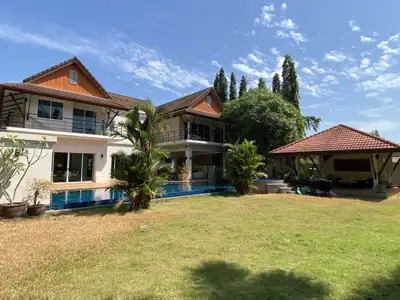WoodLand | Prestigious 5+1 Villa for Rent in Phuket | SD03032501