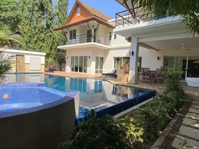 WoodLand | Prestigious 5+1 Villa for Rent in Phuket | SD03032501