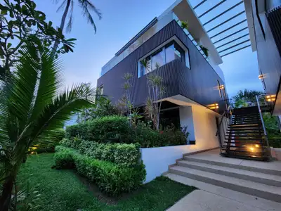 Luxury Fully Furnished Family Duplex Penthouse with Pool & Garden Views