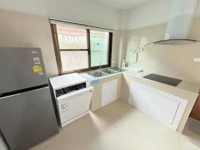 Luxurious 3-Bedroom Pool Villa for Rent in Cherng Talay, Phuket | SC21042550
