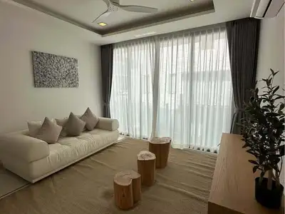 Spacious 5-Bedroom Villa for Rent in Laguna Park 2 – Pet Friendly