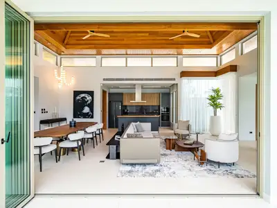 Elegant 3-Bedroom Luxury Villa with Pool in Botanica Prestige, Layan