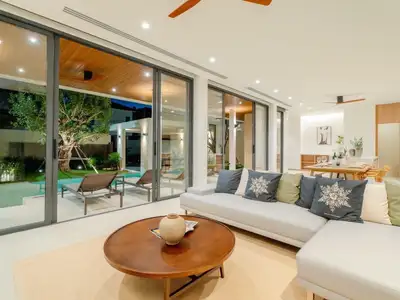 Luxurious Asian Fusion Villa for Sale in Nai Harn, Rawai, Phuket | SD04072551