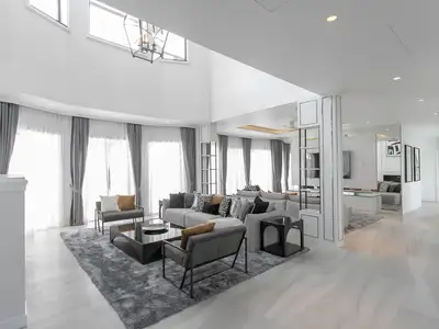 Luxurious 5-Bedroom Villa For Sale | SC16072551
