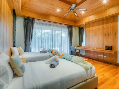 Spacious 5-Bedroom Pool Villa with Lake View for Rent in Laguna, Phuket