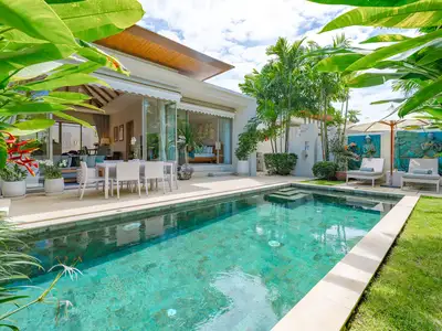 Trichada Villa for Sale in Phuket – Elegant Pool Villa | SD05112501